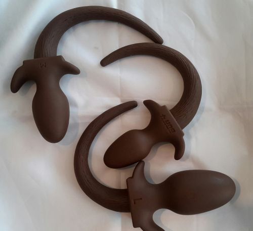 BON4  Brown Silicone Puppy Tail Butt Plug (SM)